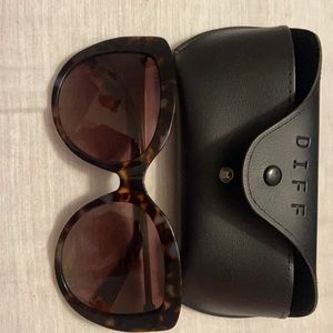 NWT DIFF Avery sunglasses